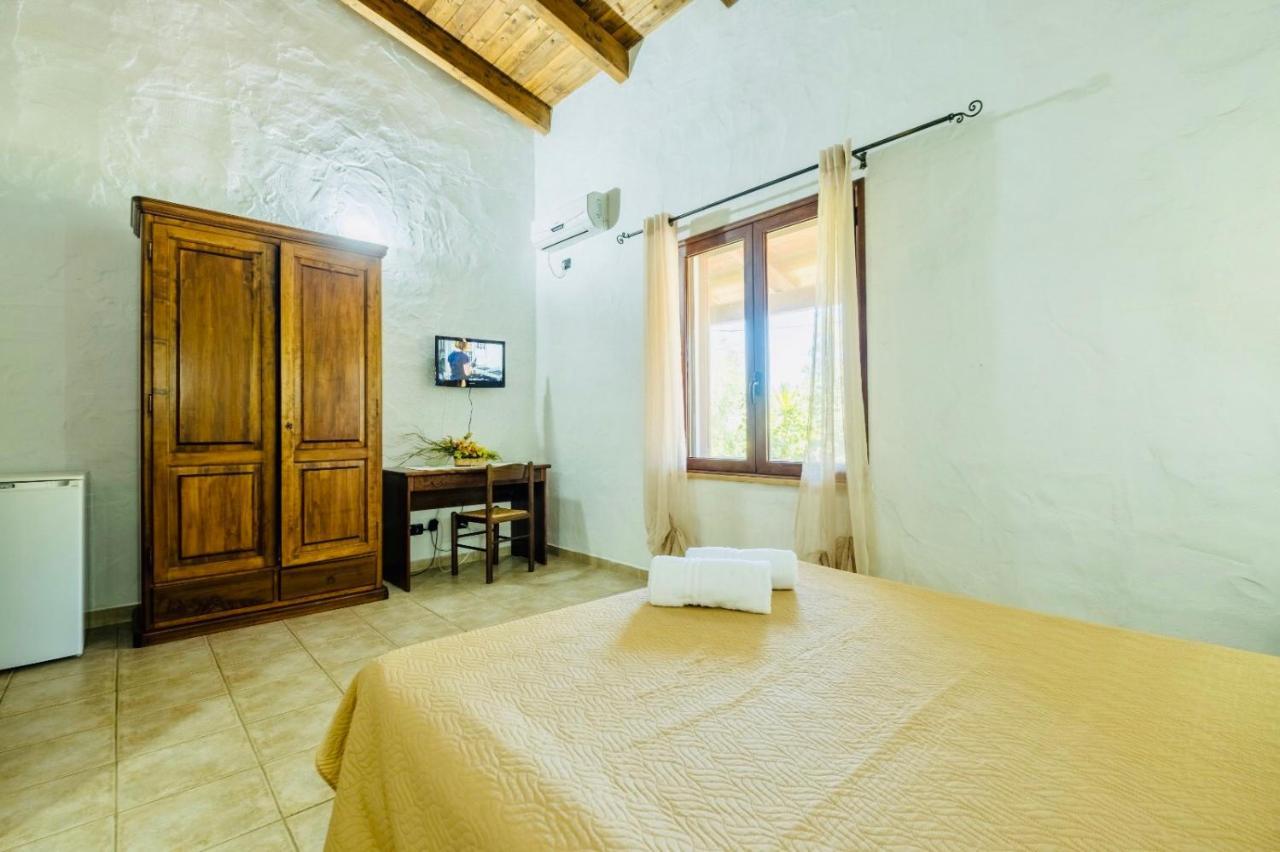 Agriturismo Il Paradiso Iglesias Buitenkant foto